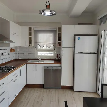 Daire Flat 600 M To Beach With Sea View In Bodrum